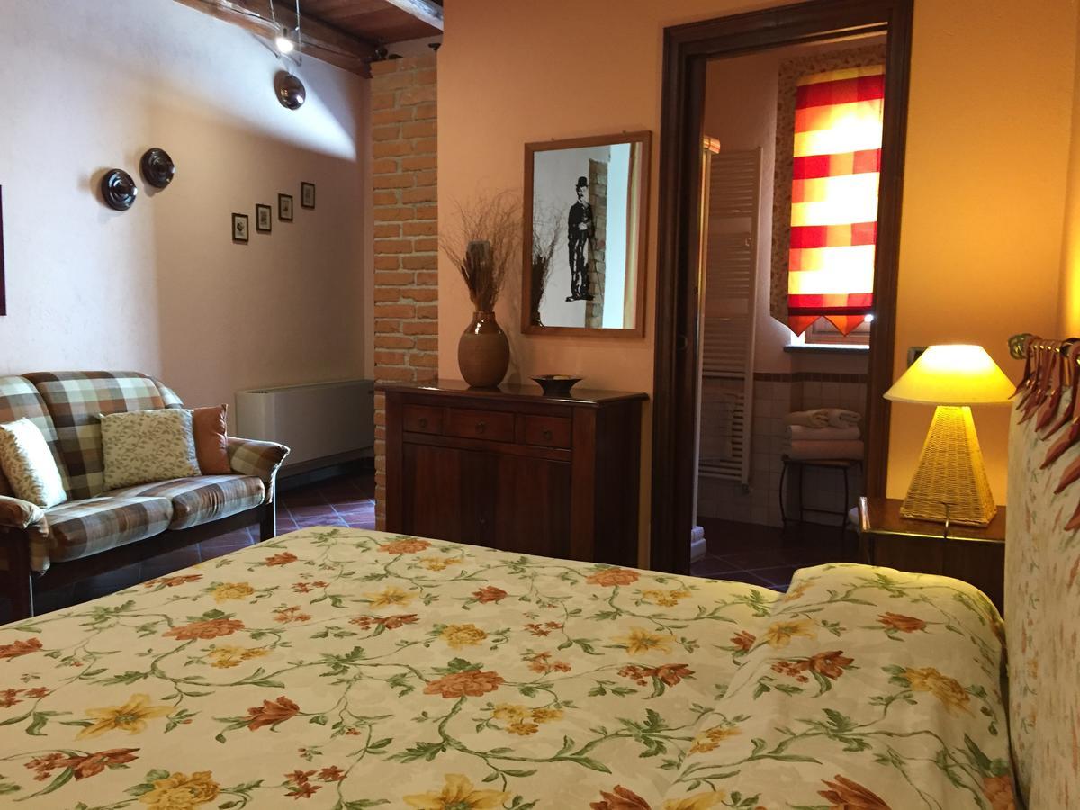 Cascina Baresane Bed and Breakfast Alba  Exteriör bild